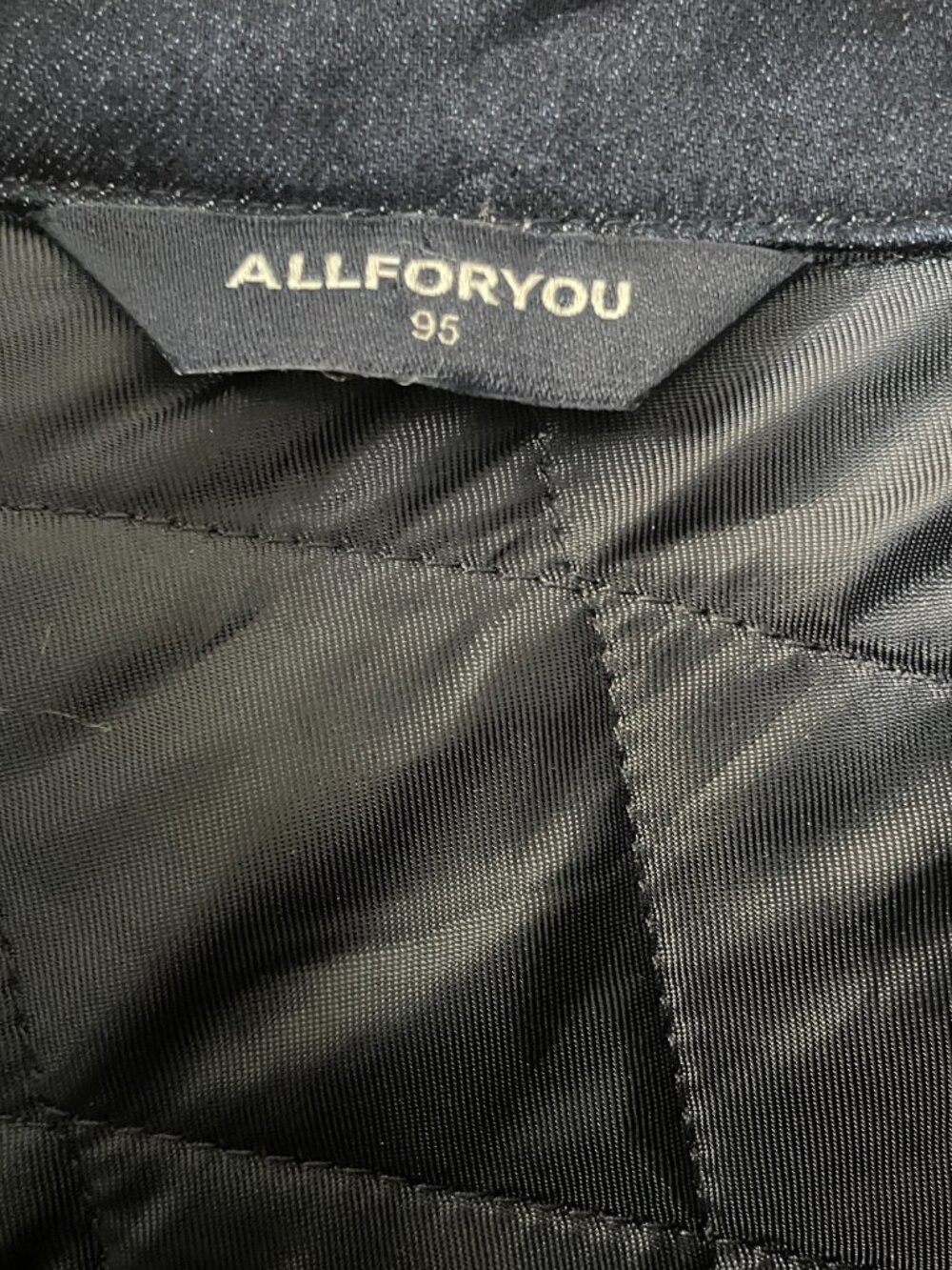 All for You Quilted Plaid Jacket. Women's Medium - Picture 8 of 10